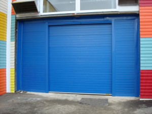 Секционные ворота